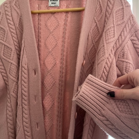 Aritzia cardigan - Picture 2 of 2